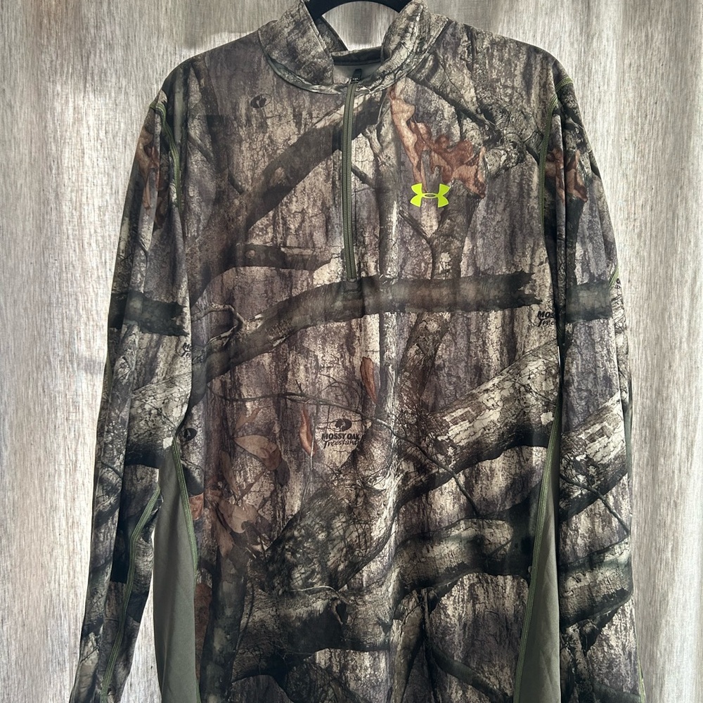 UNDER ARMOUR 1/4 ZIP SCENT CONTROL HEAT GEAR SHIRT 2XL